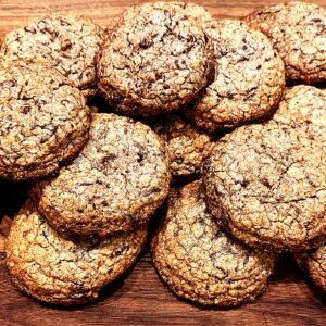Classic Chocolate Chip Cookies - Half Dozen